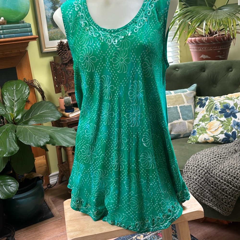 India Boutique Bohemian embroidered and sequined tunic, 100% Rayon, never worn